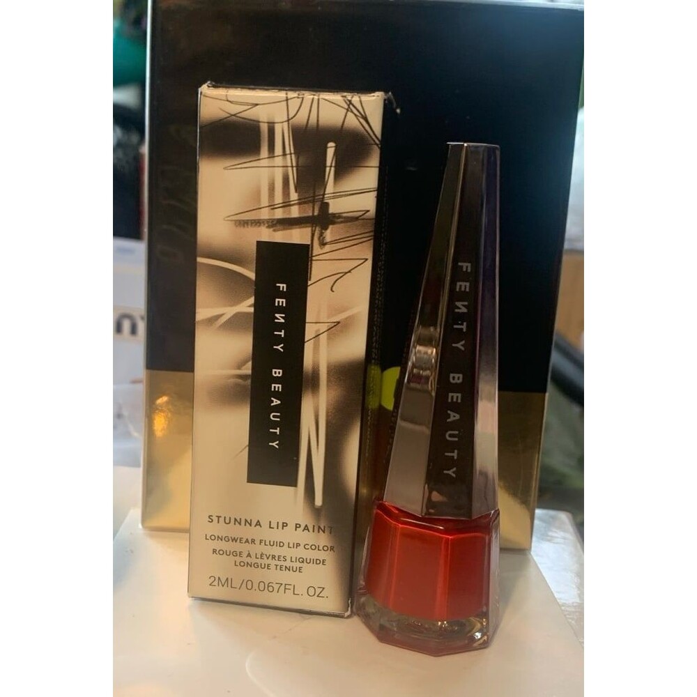 Fenty Beauty Stunna lip paint Uncensored with box
